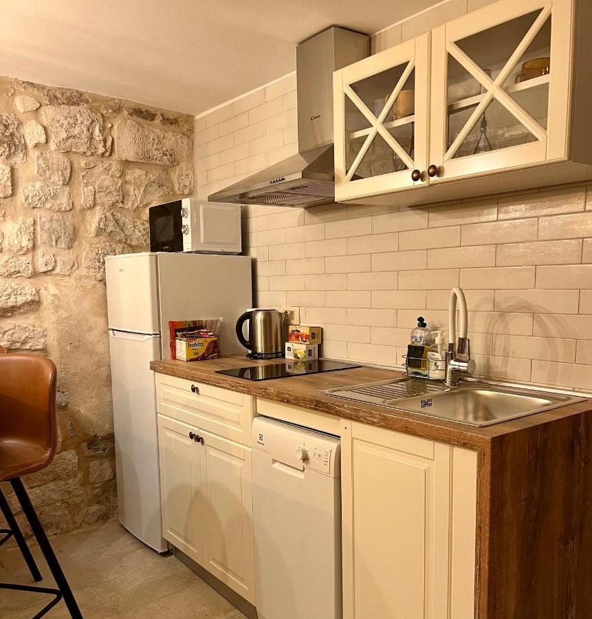 Dimora Picco Bello Trogir Eksteriør billede